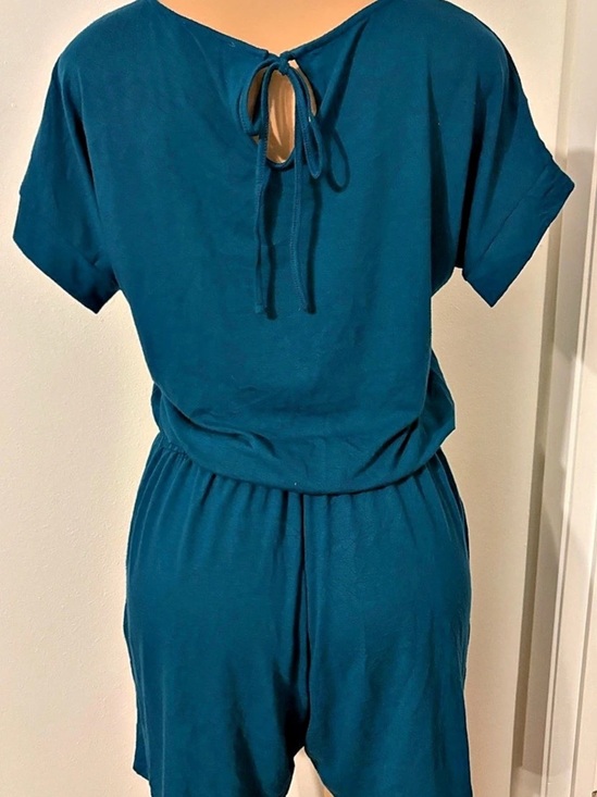 Zenana Outfitters Pants - ZENANA Short Sleeve Romper in Blue Size Medium Like New